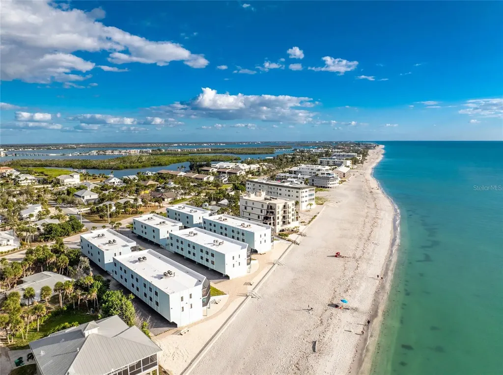 2810 N Beach Road Englewood FL 34223