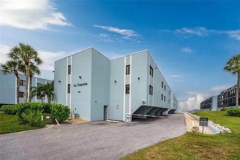 2810 N Beach Road Englewood FL 34223