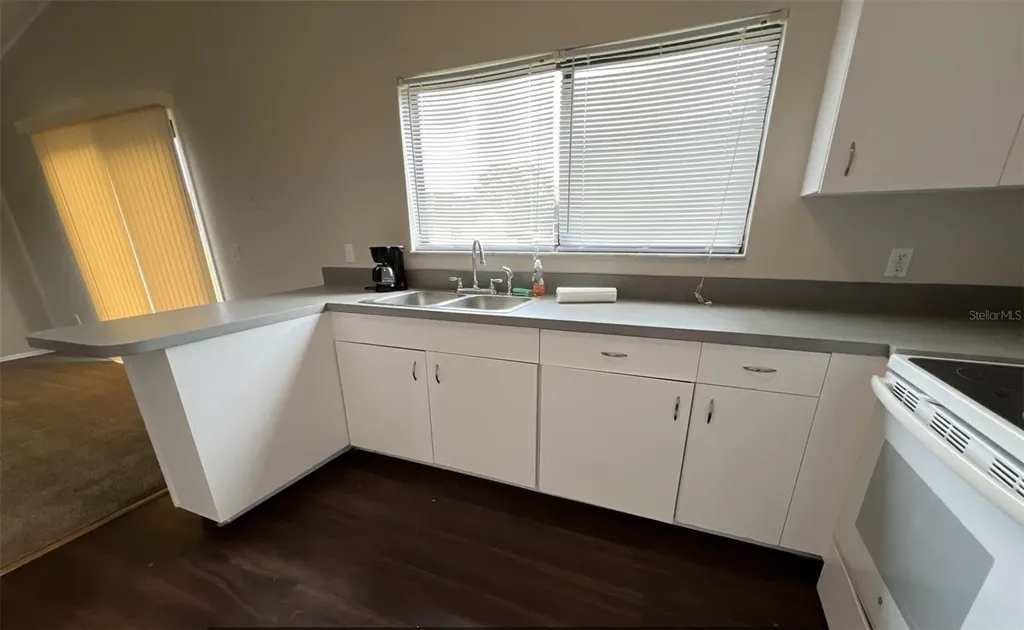319 Oak Track Drive Ocala FL 34472