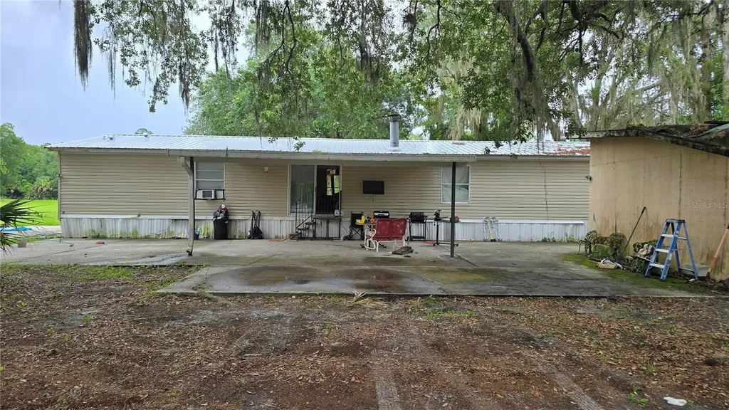 150 Hunter Road Palatka FL 32177