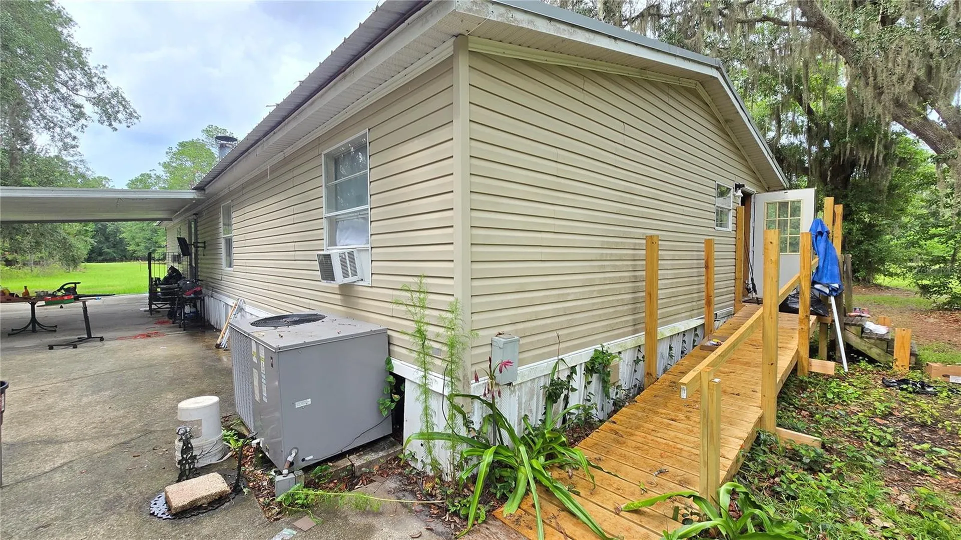 150 Hunter Road Palatka FL 32177