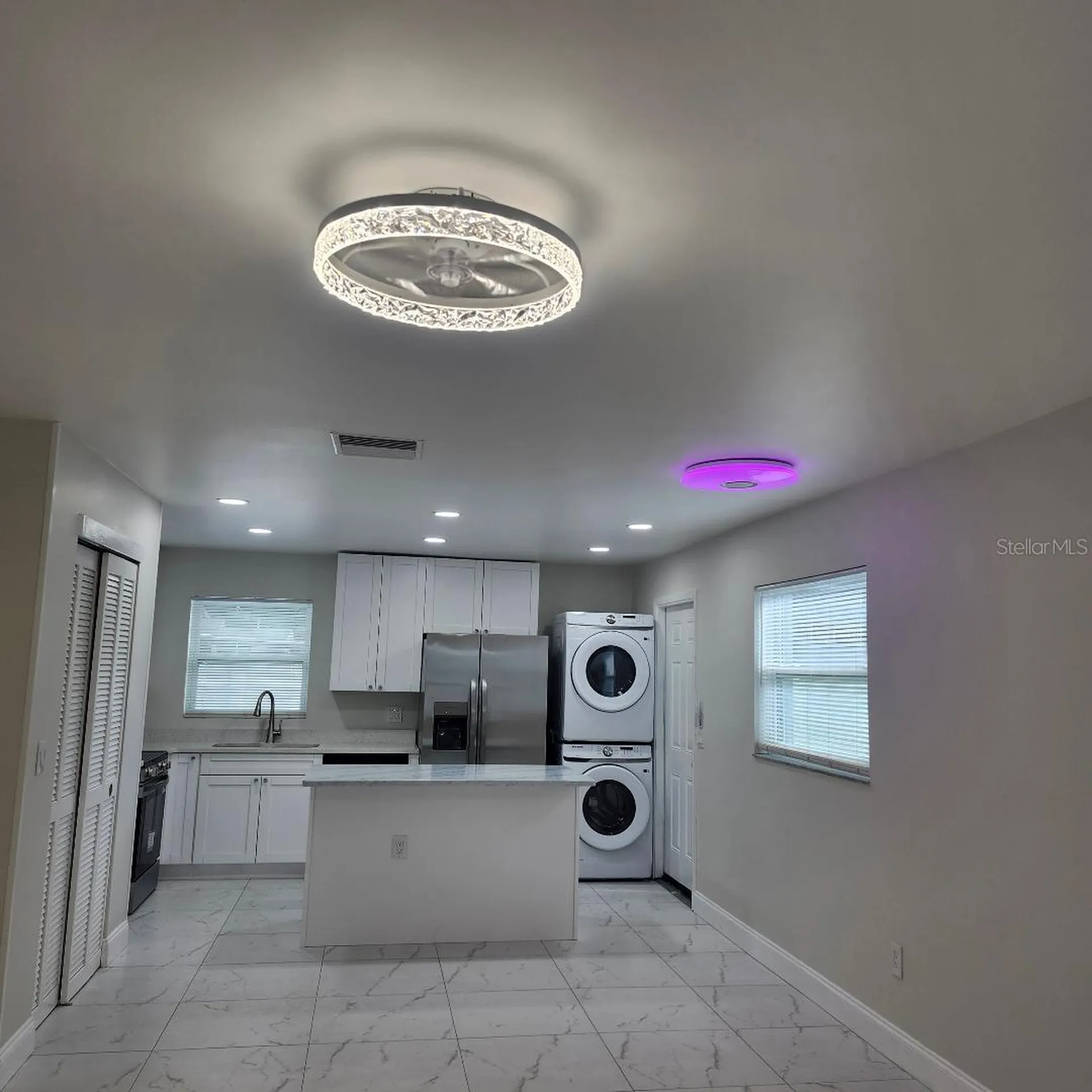 15406 Avalon Avenue Clearwater FL 33760