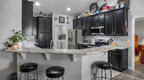 406 S Palm Avenue Howey In The Hills FL 34737