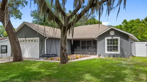 406 S Palm Avenue Howey In The Hills FL 34737