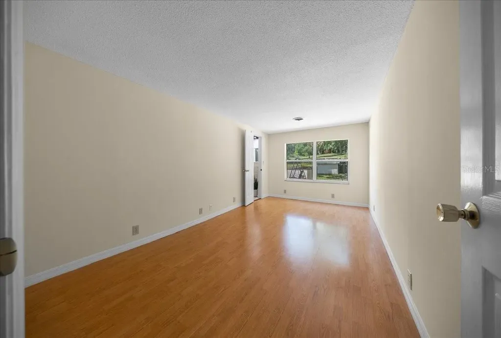 13495 SE 108th Court Road Ocklawaha FL 32179
