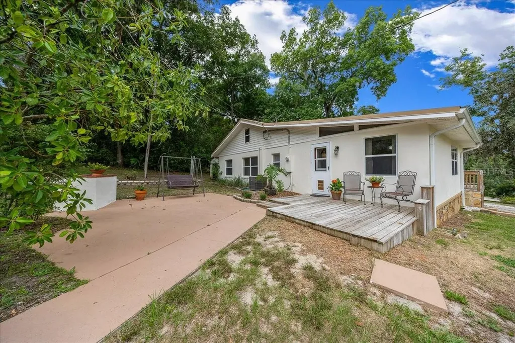 13495 SE 108th Court Road Ocklawaha FL 32179