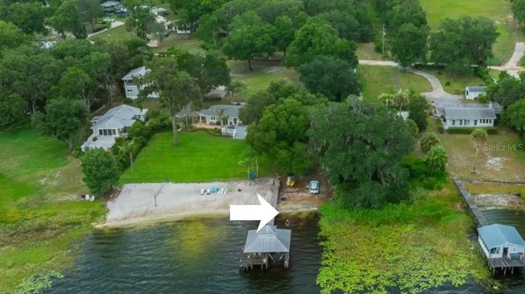 13495 SE 108th Court Road Ocklawaha FL 32179