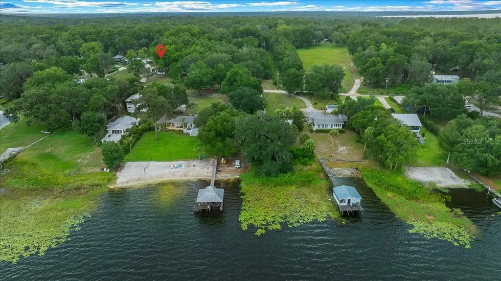 13495 SE 108th Court Road Ocklawaha FL 32179
