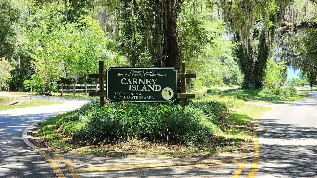 13495 SE 108th Court Road Ocklawaha FL 32179