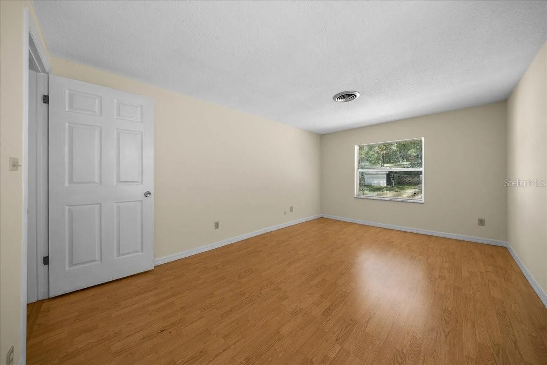 13495 SE 108th Court Road Ocklawaha FL 32179