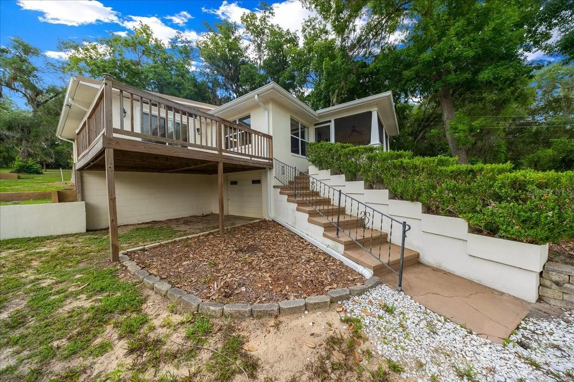 13495 SE 108th Court Road Ocklawaha FL 32179