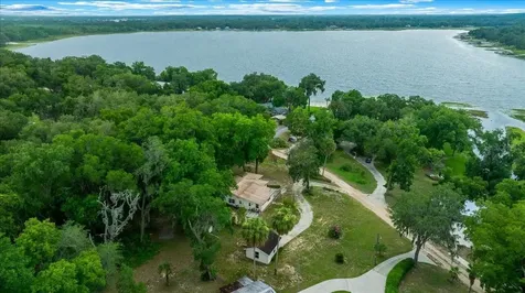 13495 SE 108th Court Road Ocklawaha FL 32179