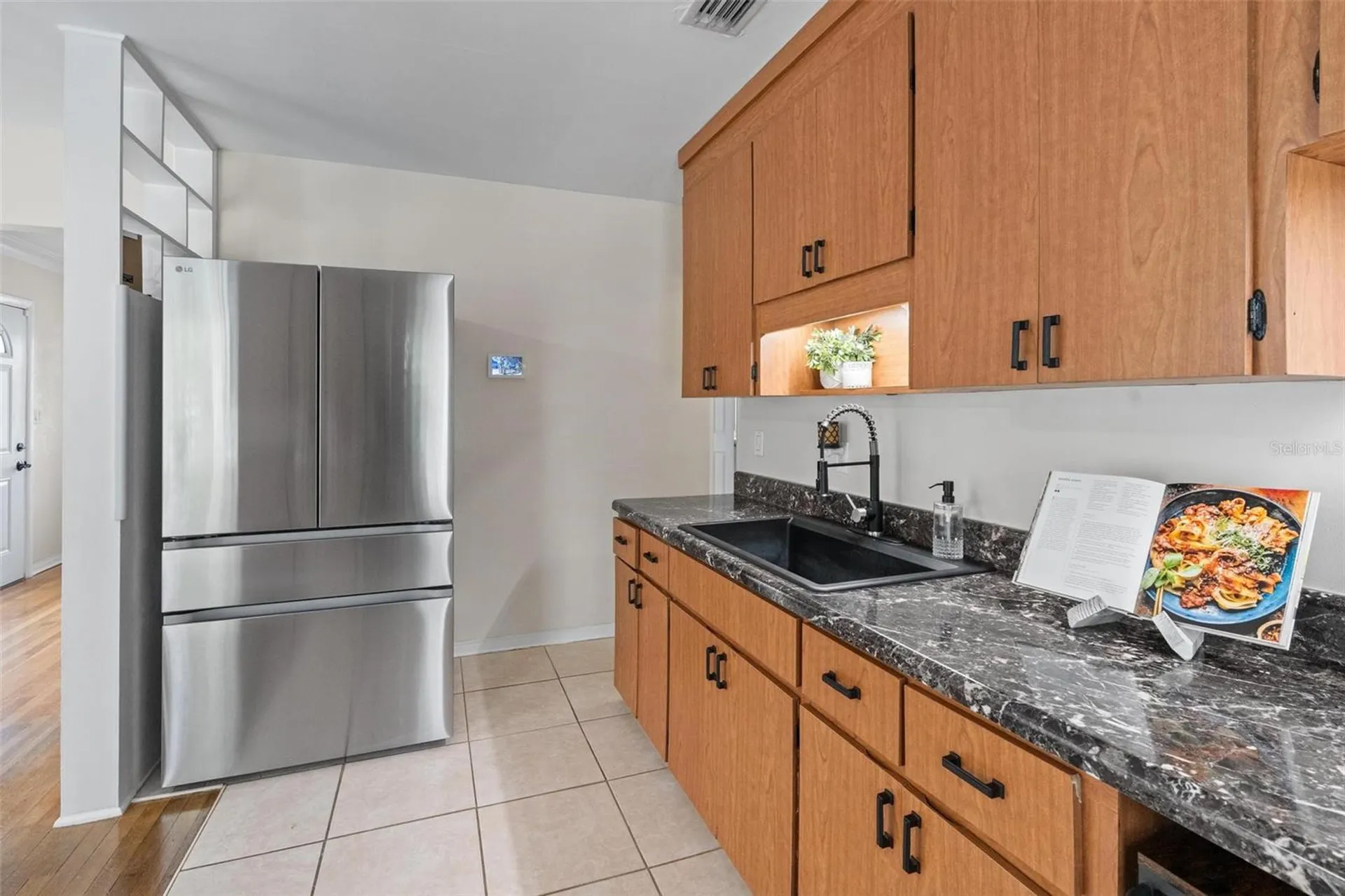 3712 30th Avenue N St Petersburg FL 33713