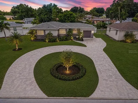 3712 30th Avenue N St Petersburg FL 33713
