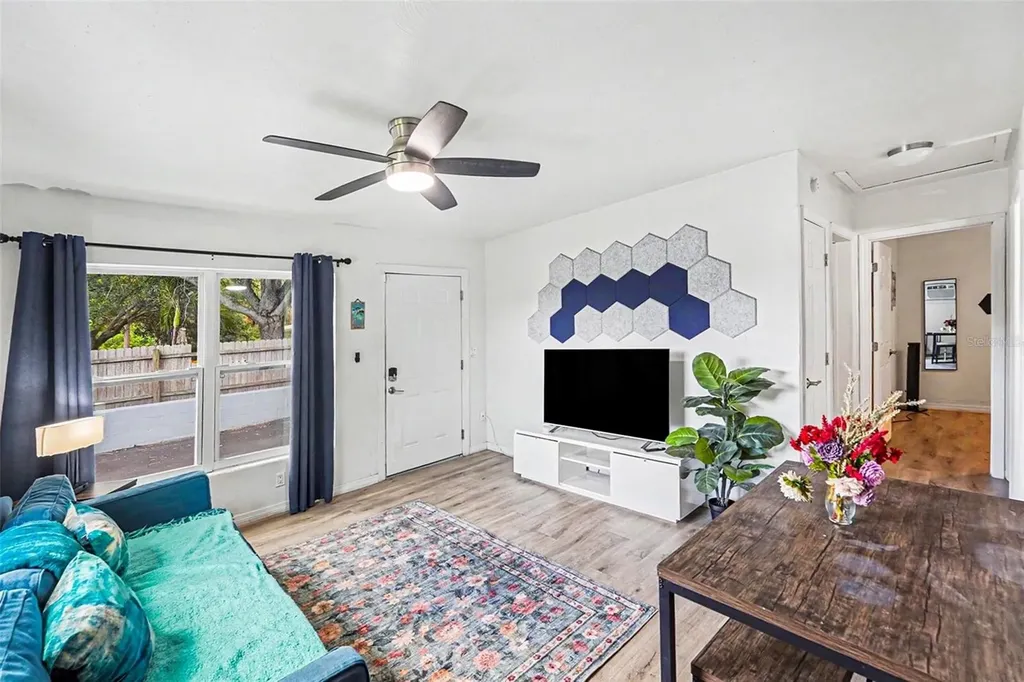 519 Florida Avenue Clearwater FL 33756