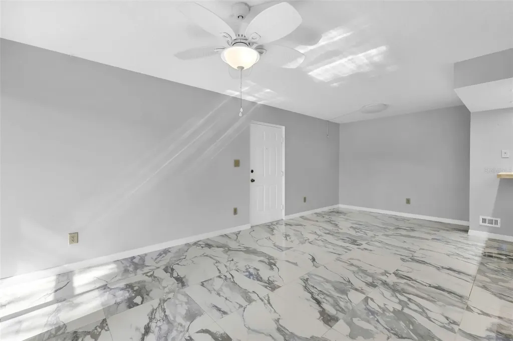 19505 Quesada Avenue Port Charlotte FL 33948