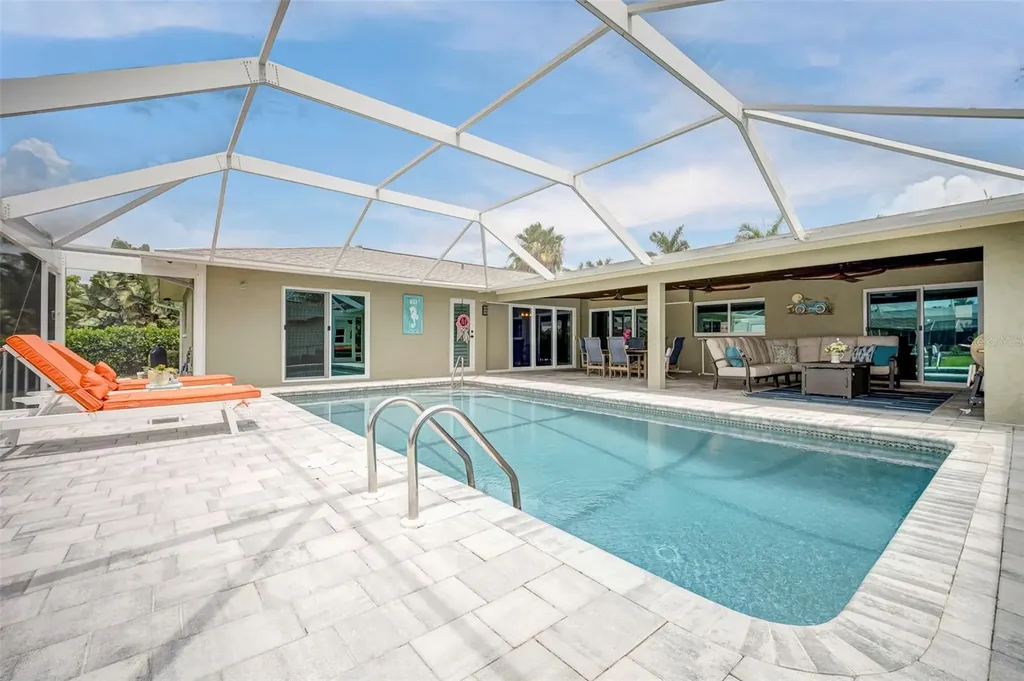 1820 SE 36th Terrace Cape Coral FL 33904