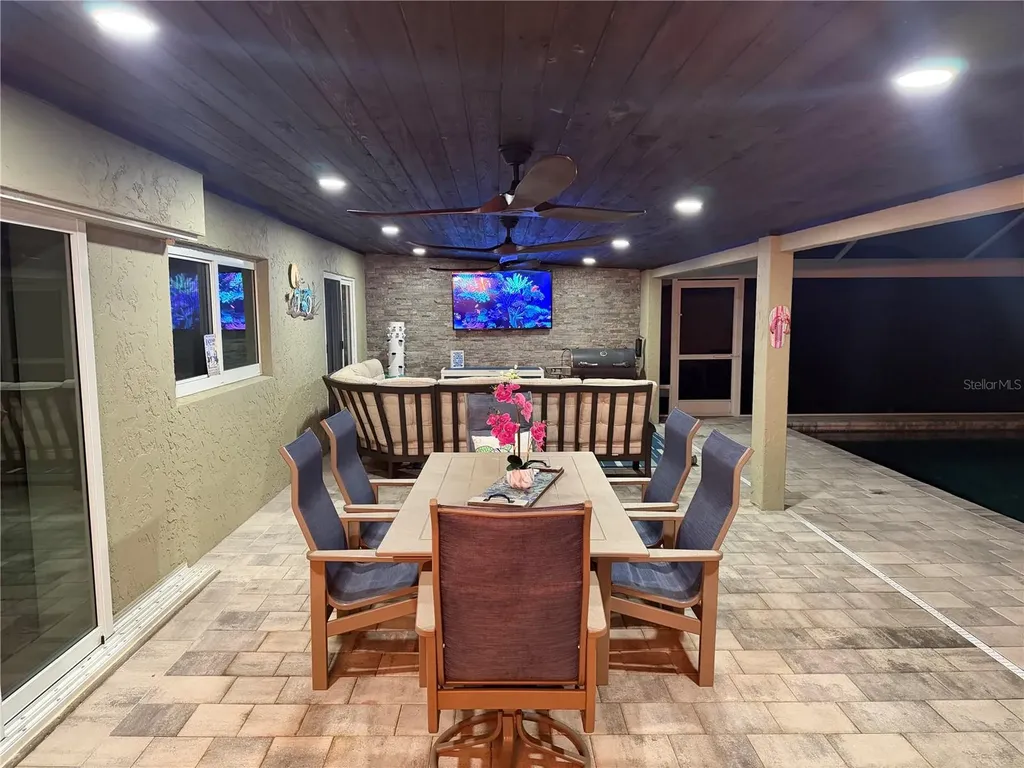 1820 SE 36th Terrace Cape Coral FL 33904