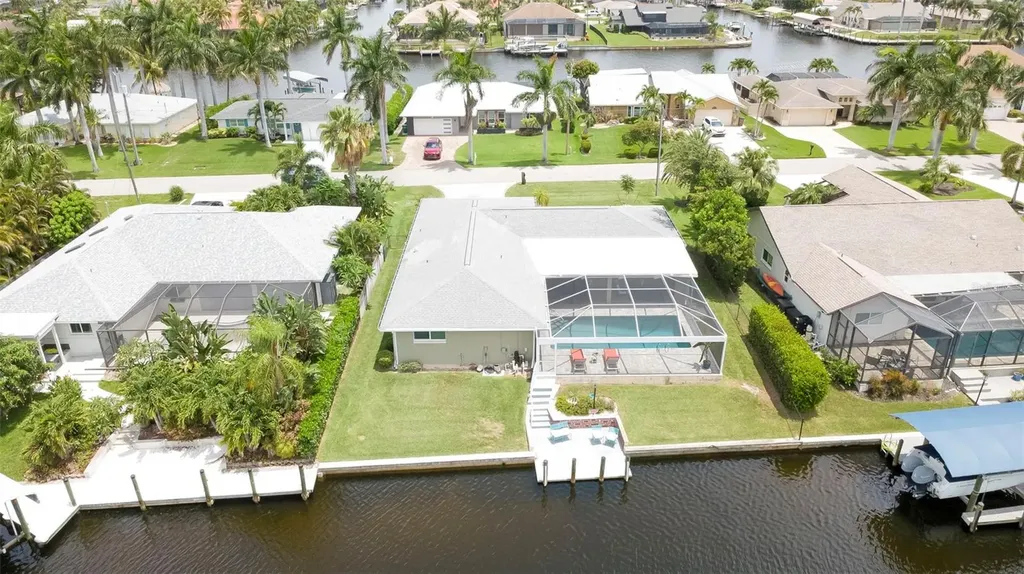 1820 SE 36th Terrace Cape Coral FL 33904