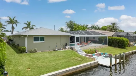 1820 SE 36th Terrace Cape Coral FL 33904