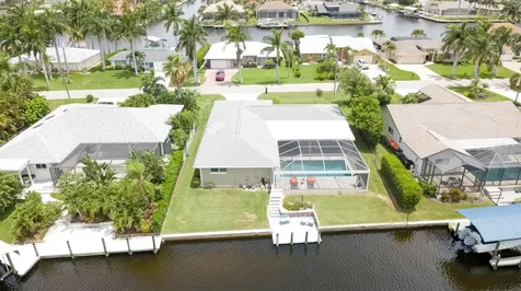 1820 SE 36th Terrace Cape Coral FL 33904