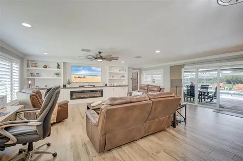 1820 SE 36th Terrace Cape Coral FL 33904