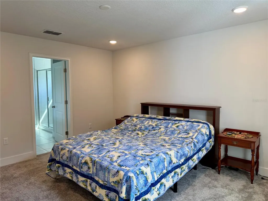 6943 Five Oaks Drive Harmony FL 34773
