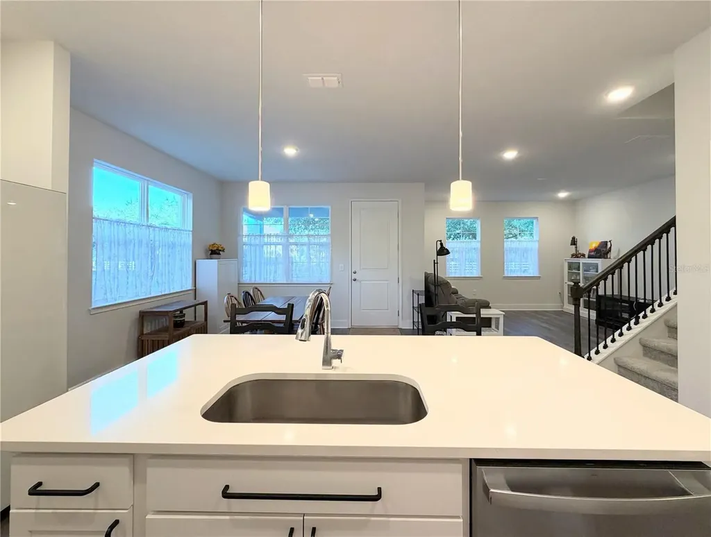6943 Five Oaks Drive Harmony FL 34773