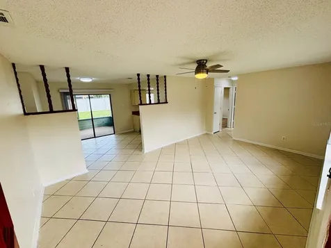 9467 Montello Drive Orlando FL 32817
