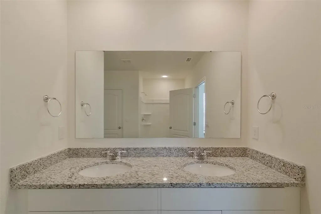 32005 Katelin Circle Leesburg FL 34748