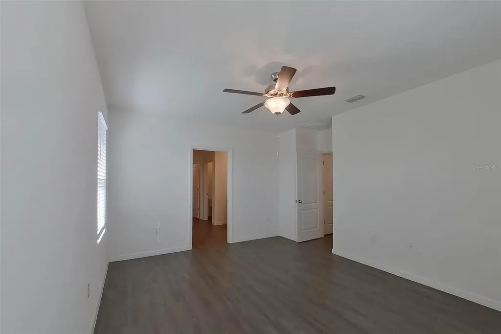 32005 Katelin Circle Leesburg FL 34748