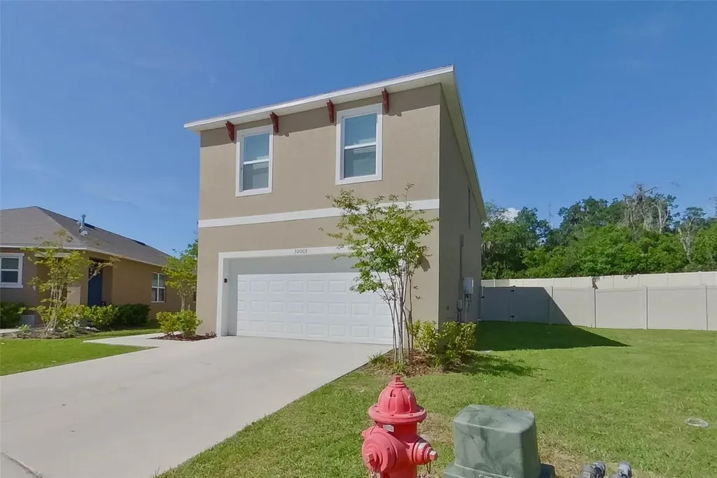 32005 Katelin Circle Leesburg FL 34748
