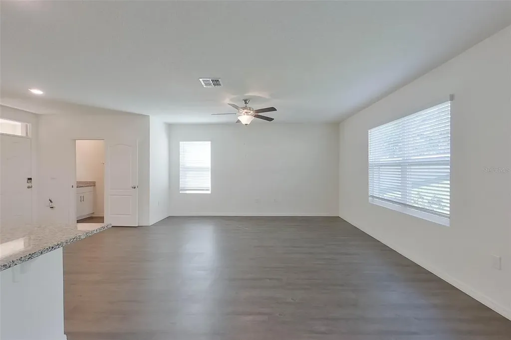 32005 Katelin Circle Leesburg FL 34748