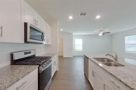 32005 Katelin Circle Leesburg FL 34748