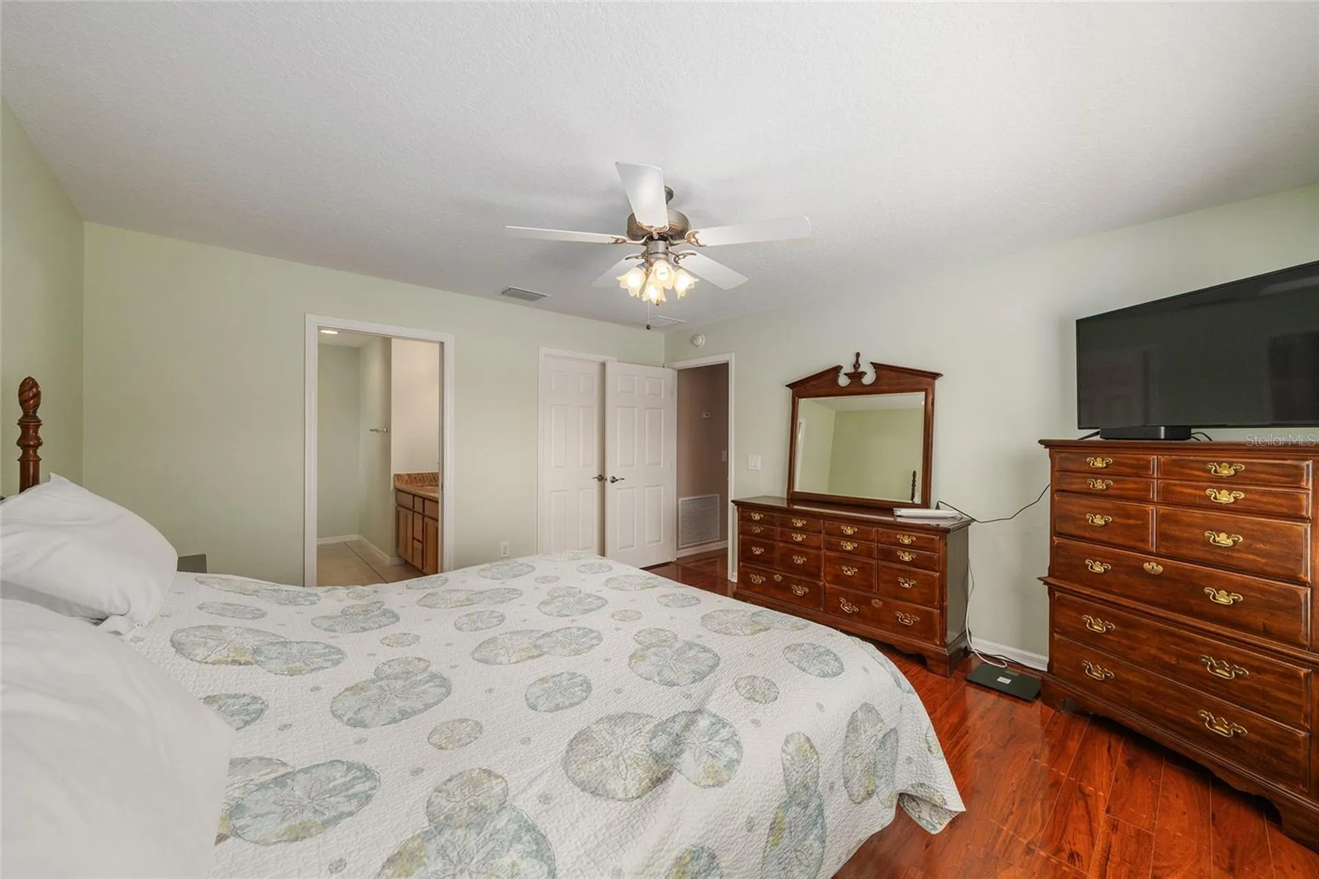2446 Hopespring Loop The Villages FL 32162