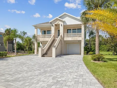 5621 Egrets Place New Port Richey FL 34652