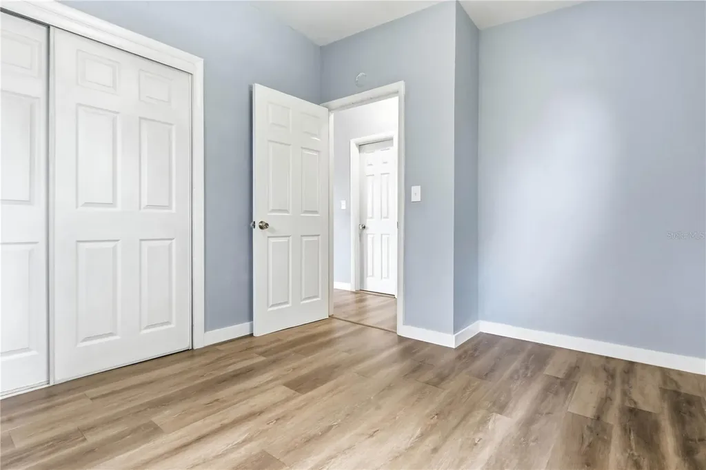 3305 Oakley Avenue St Petersburg FL 33712