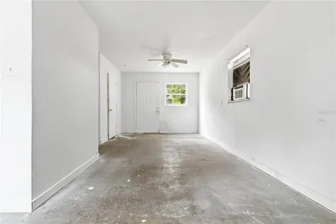 3305 Oakley Avenue St Petersburg FL 33712