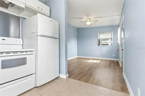 3305 Oakley Avenue St Petersburg FL 33712