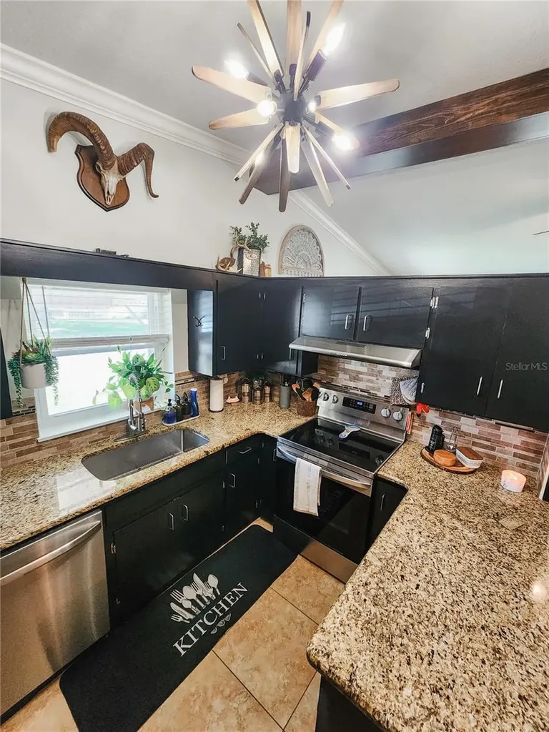 1023 Bonnie Drive Lakeland FL 33803