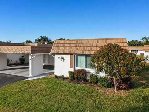 2731 Riverbluff Way Sarasota FL 34231