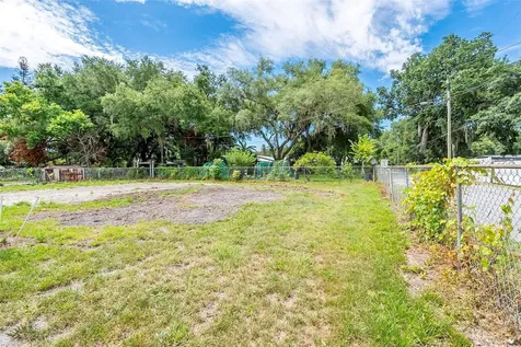 4250 Lake Avenue Kissimmee FL 34746