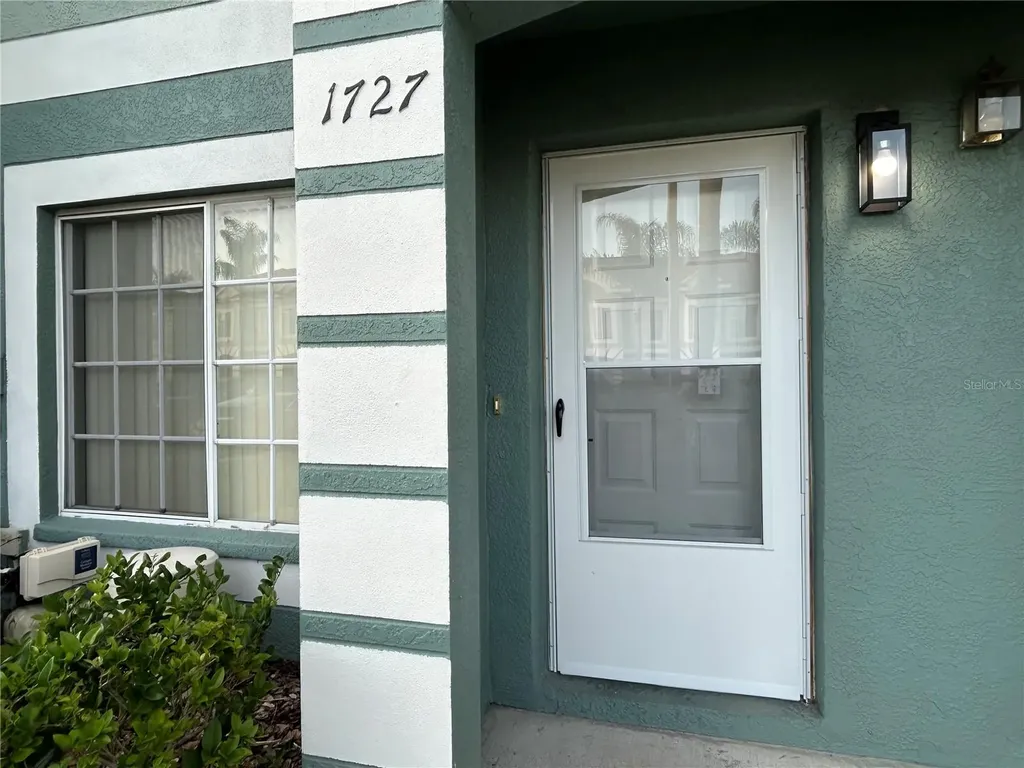 1727 Fluorshire Drive Brandon FL 33511
