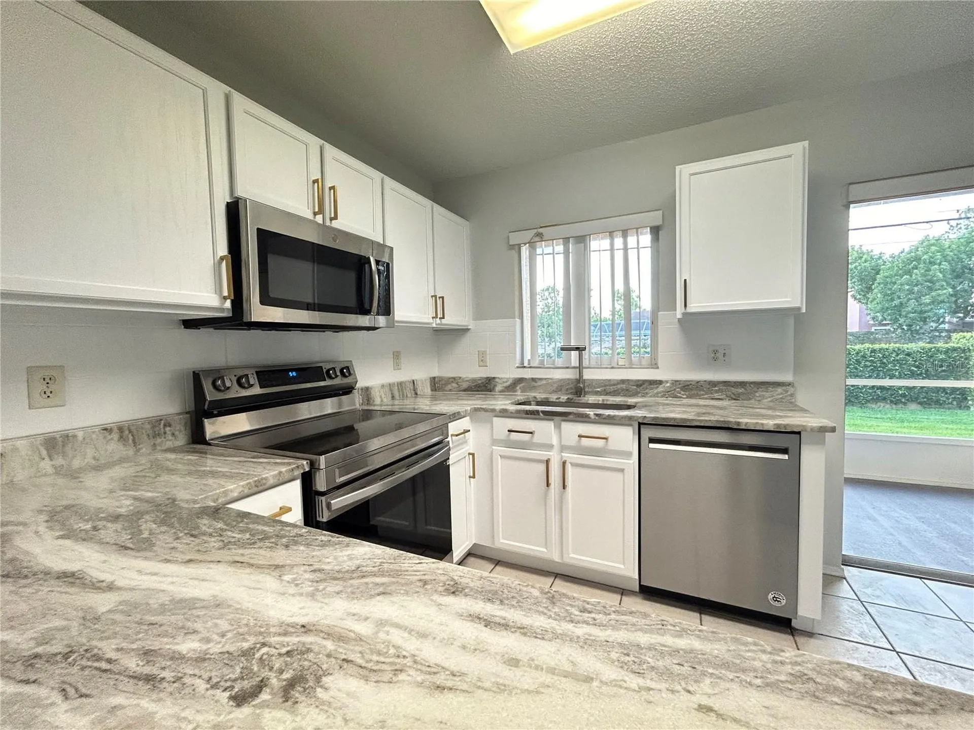 1727 Fluorshire Drive Brandon FL 33511