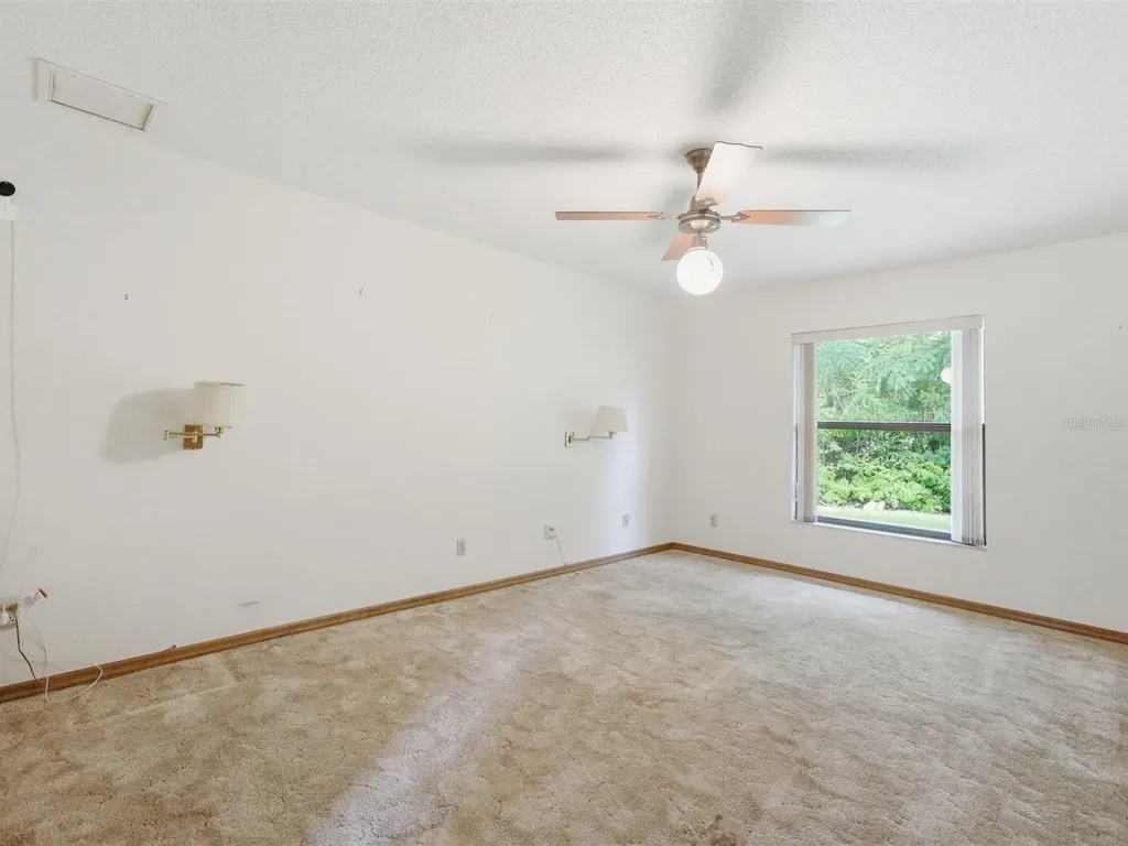 4 Redbay Court E Homosassa FL 34446