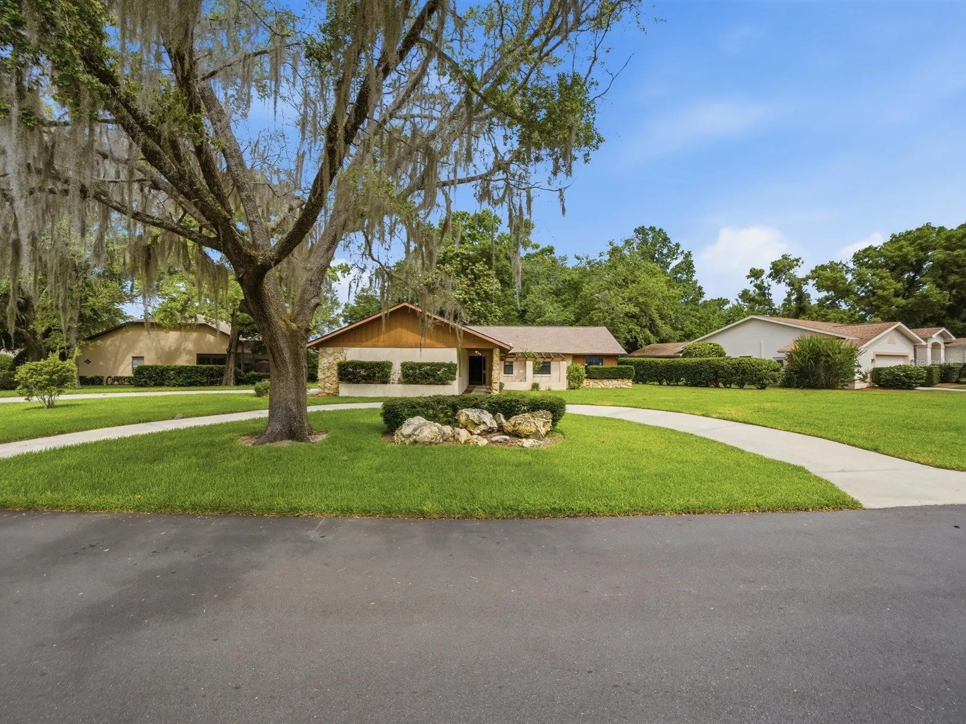 4 Redbay Court E Homosassa FL 34446