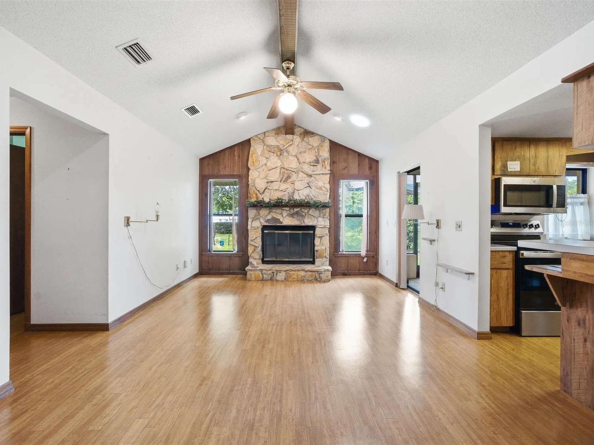 4 Redbay Court E Homosassa FL 34446