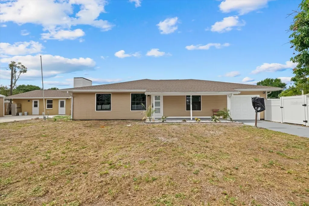 2818 Olympic Street Sarasota FL 34231