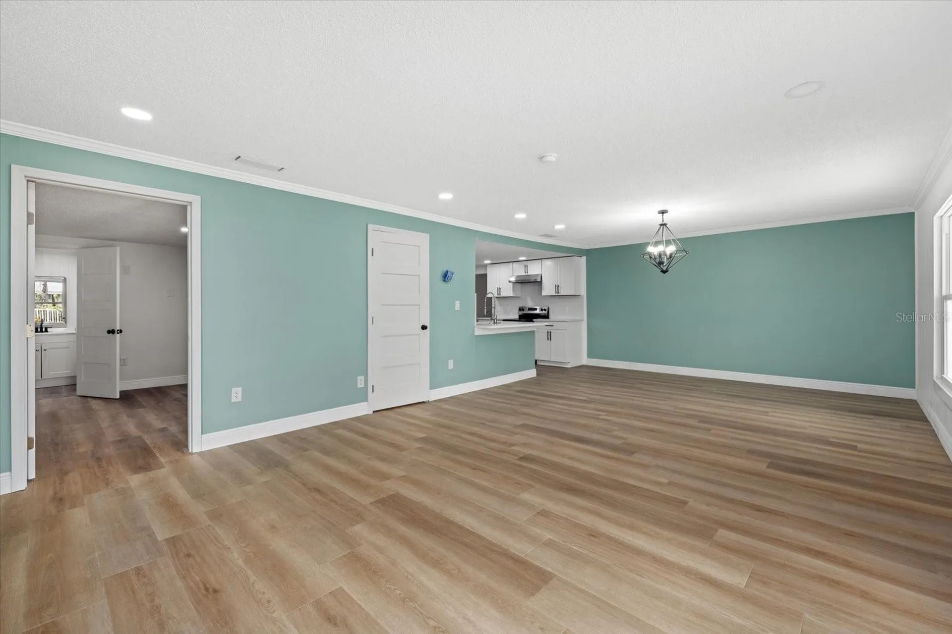 2818 Olympic Street Sarasota FL 34231
