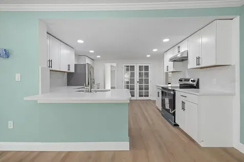 2818 Olympic Street Sarasota FL 34231